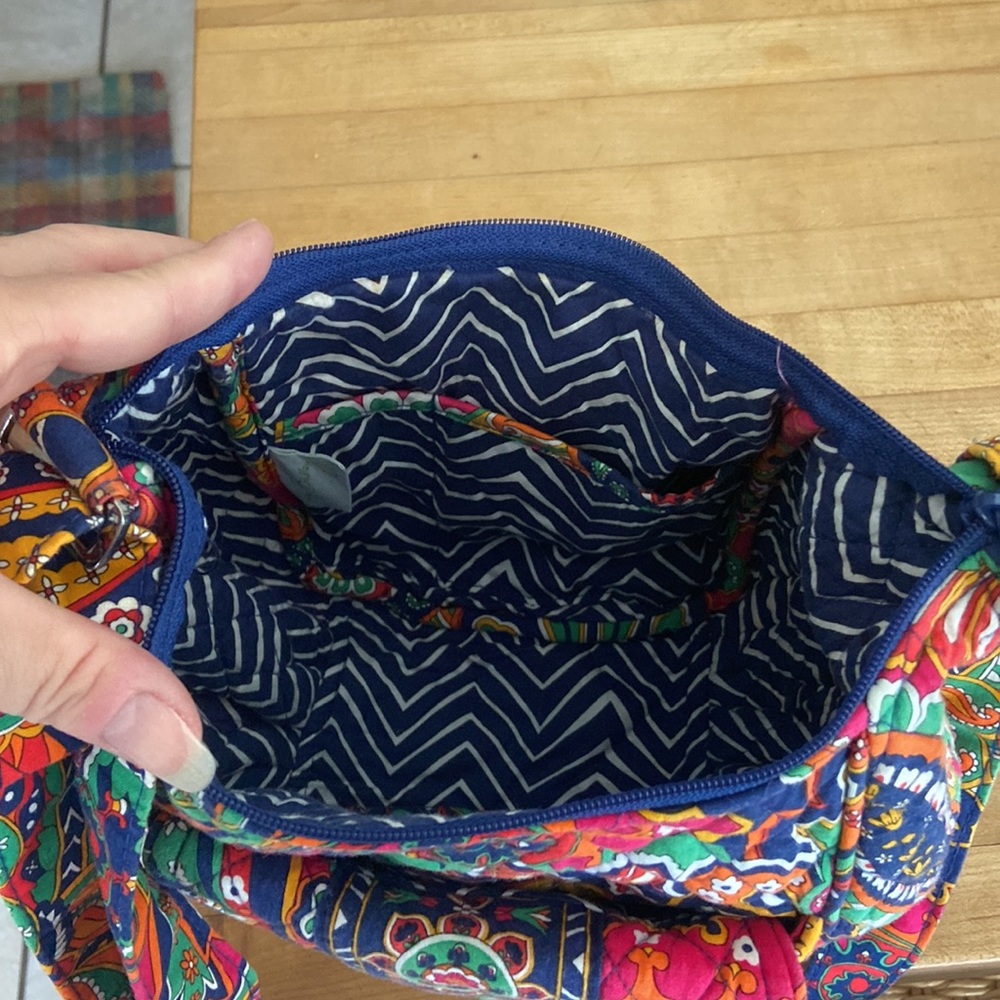 Vera Bradley purse - Picture 5 of 6